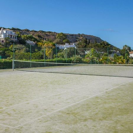B27 - Luzbay 2 Bed Apartment Eksteriør bilde